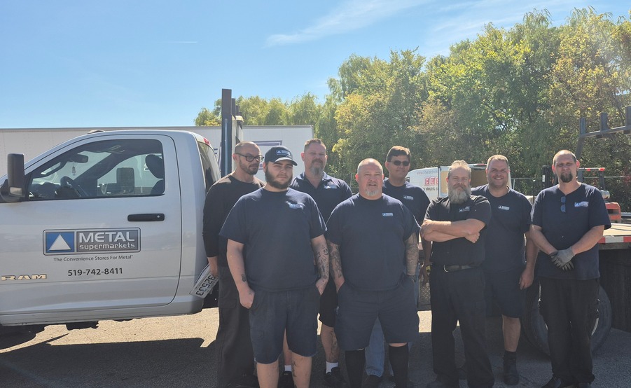 metal-supermarkets-kitchener-store-team-exterior