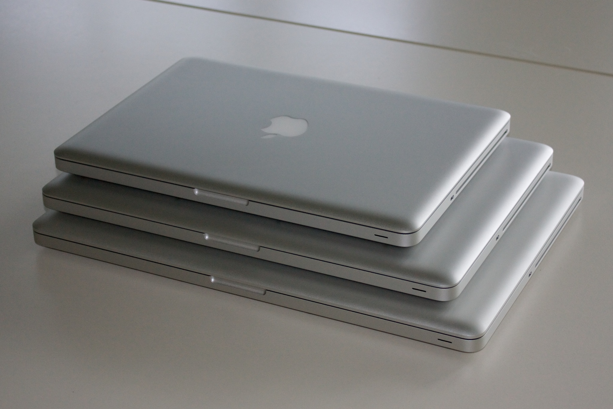 aluminum macbook