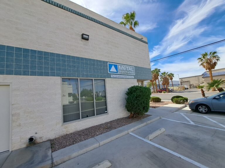 metal-supermarkets-las-vegas-storefront-image