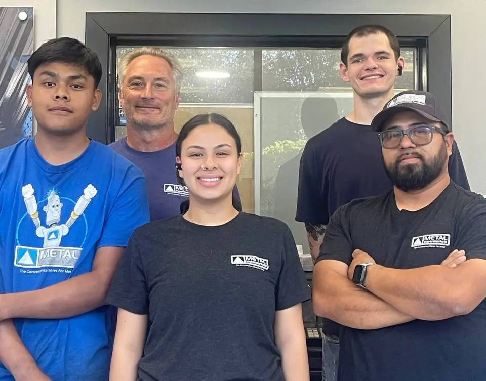 metal-supermarkets-chicago-niles-store-team-image-2024