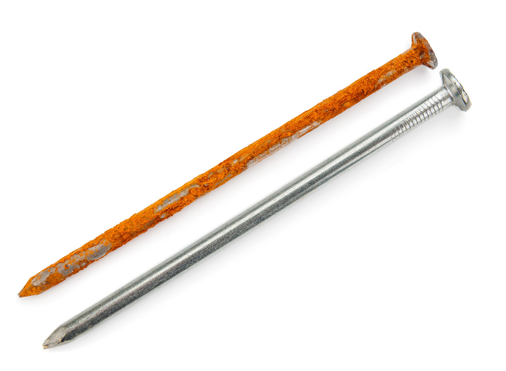 rusper-vs-zinc-coated-nails